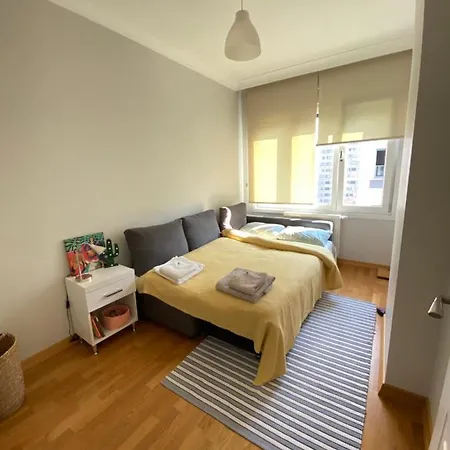 New Building Lovely Modern Apt With 90mbs Fiber Internet 5min Walking To Bagdat Street *
