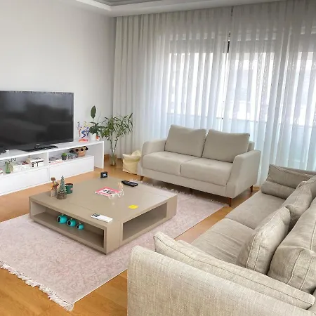 Apartment New Building Lovely Modern With 90mbs Fiber Internet 5min Walking To Bagdat Street Istanbul